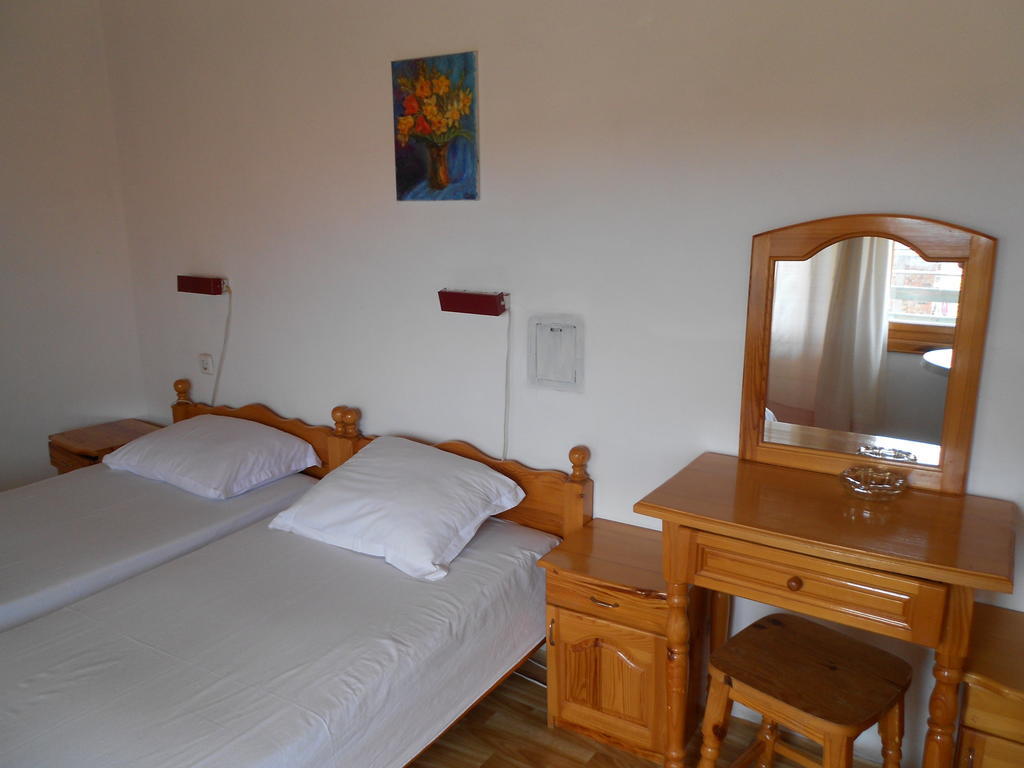 Nelly Guest House Sozopol Pokoj fotografie